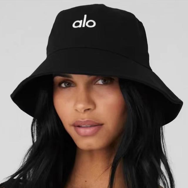 alo バケットハット 黒 Alo yoga ウィークエンダーバケットハット アロー ヨガ 公式